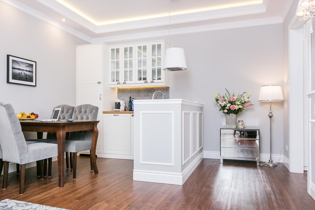 Executive 2-Bedroom Apartment Cracovie Extérieur photo